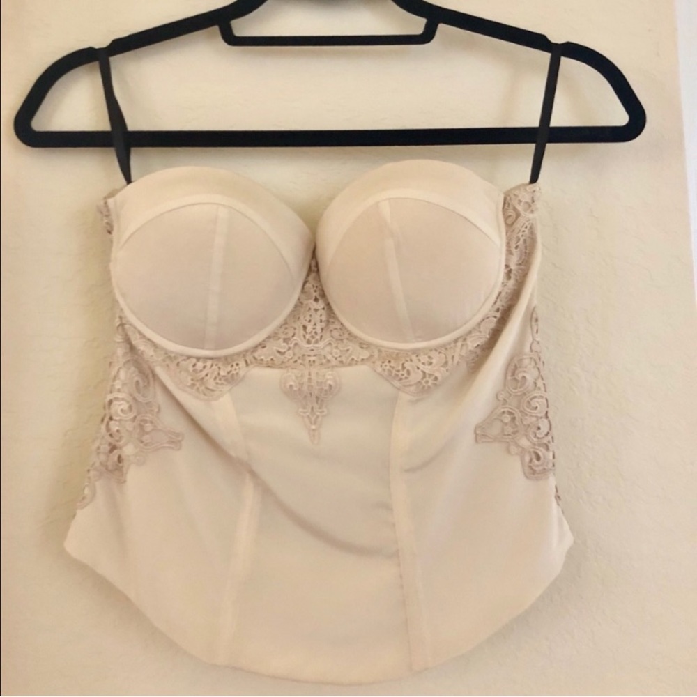 Bebe top with cups size 34C NWT
